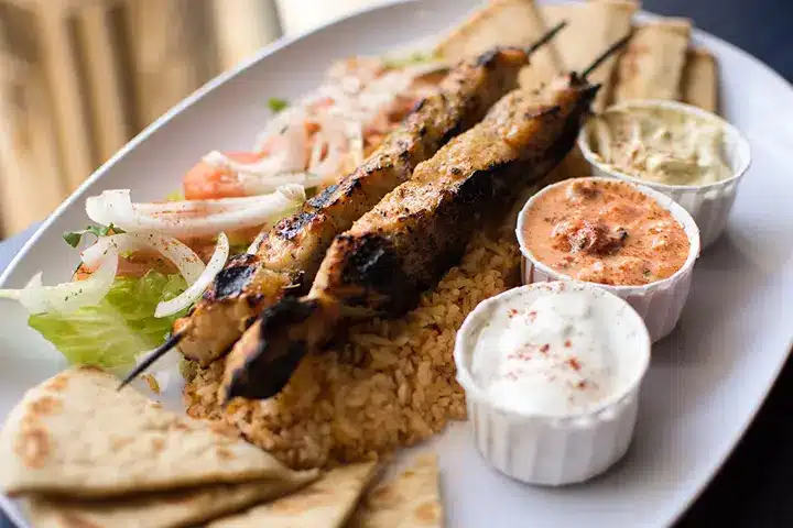 Plato de Souvlaki